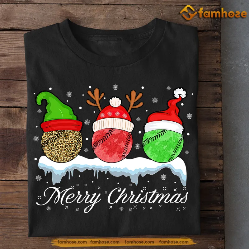 Funny Christmas Soccer T-shirt Merry Kickmas Xmas Gift For Soccer Lovers